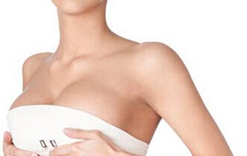 海南假体隆胸会不会影响生育哺乳？